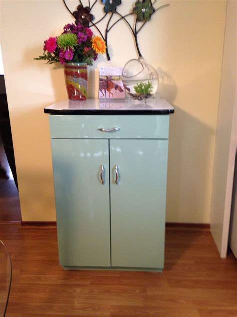 painting old metal cabinets